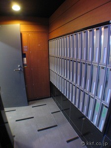 ���[���{�b�N�X