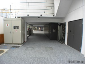 �A�v���[�`