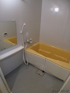 �o�X���[��