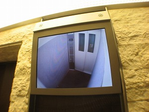 �G���x�[�^�[���h�ƃJ����